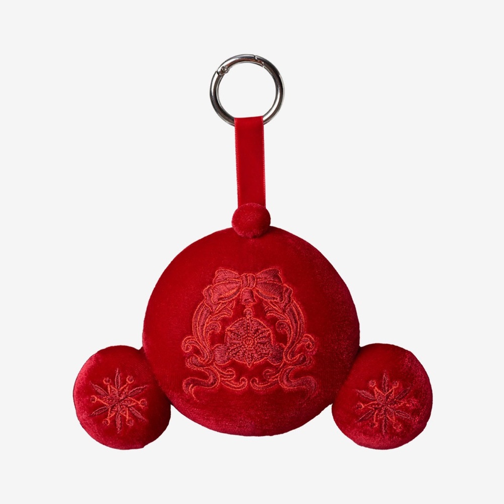 POP MART SKULLPANDA Tell Me What You Want Plush Pendant - Jingle All The Way
